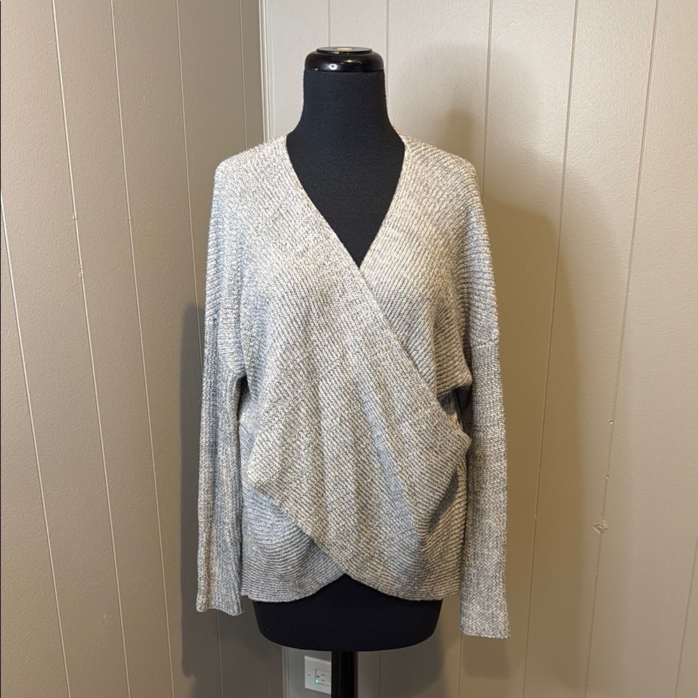 Astr the Label Women’s Gray V-Neck Wrap Sweater with Textured Knit Relaxed Fit